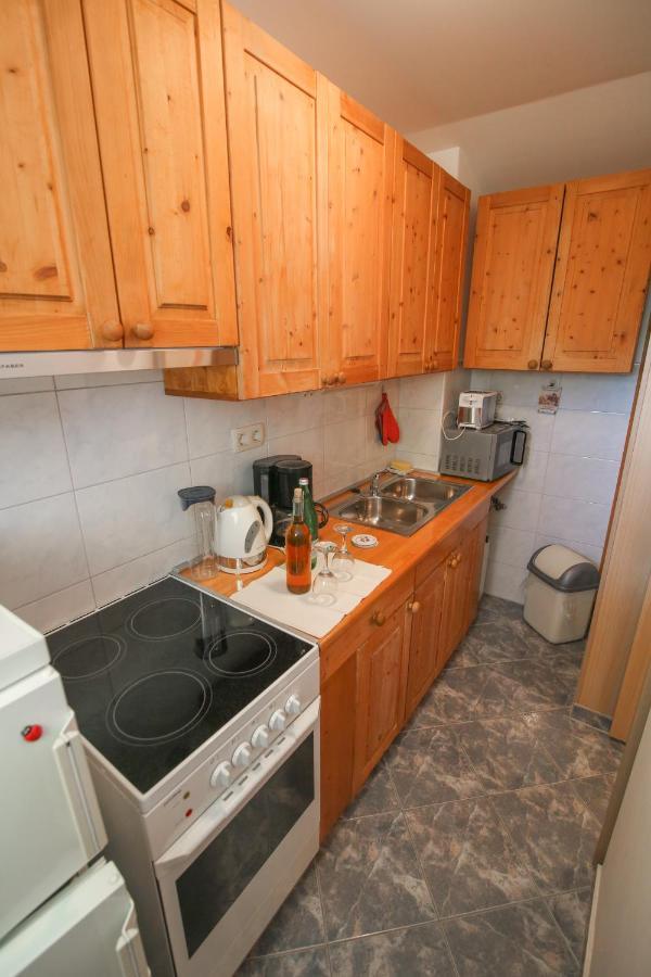 Sunshine Apartment Макарска Екстериор снимка