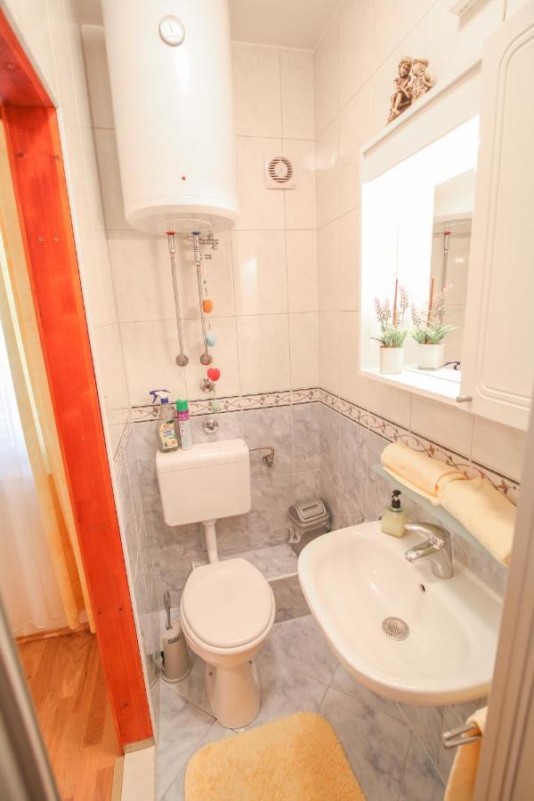 Sunshine Apartment Макарска Екстериор снимка