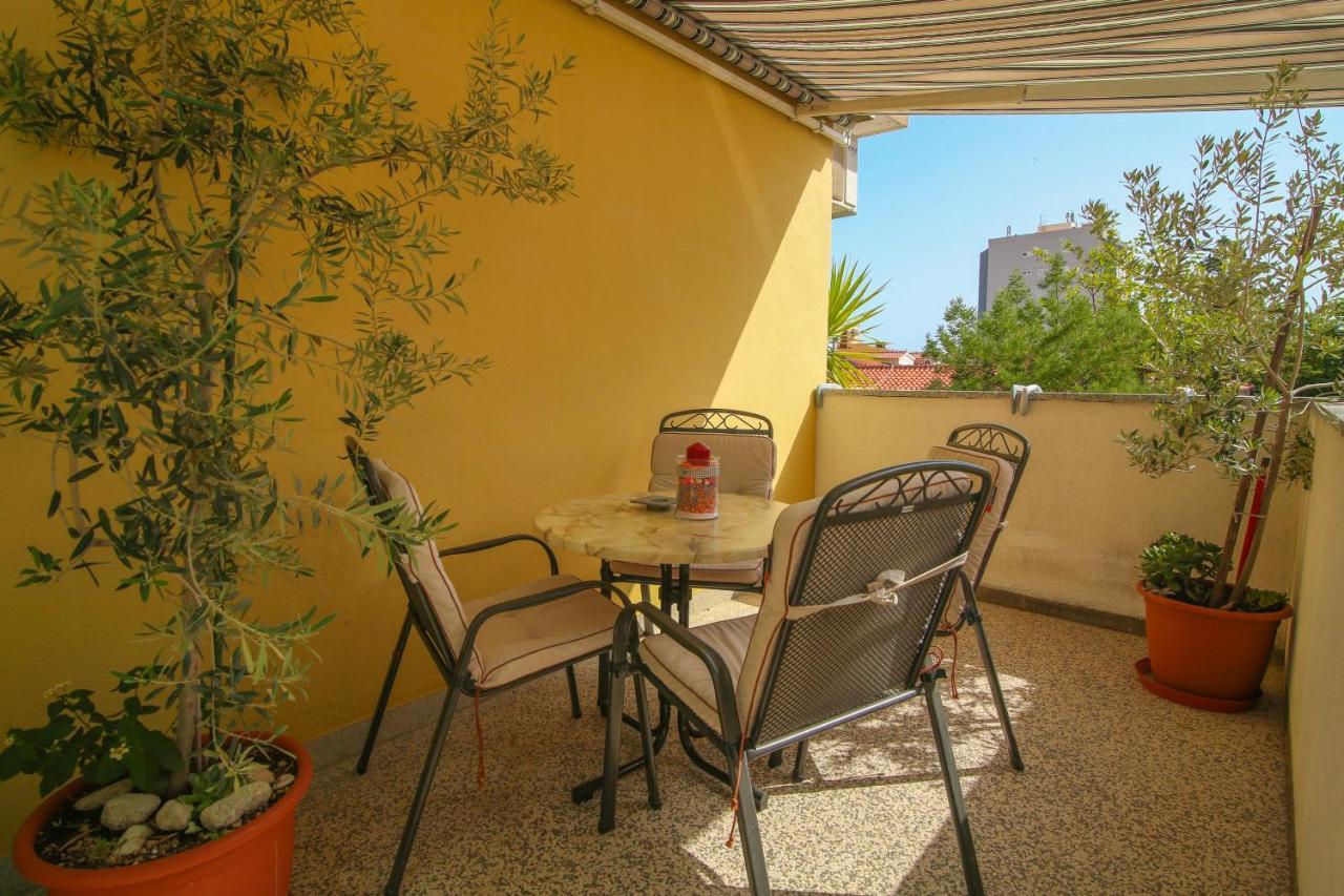 Sunshine Apartment Макарска Екстериор снимка